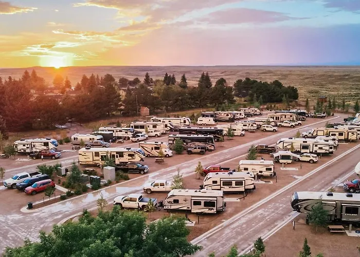 - Wyoming Hotel Little America