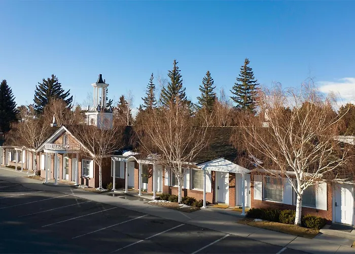 - Wyoming Hotel